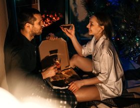 célébrer une Saint-Valentin pleine d'humour